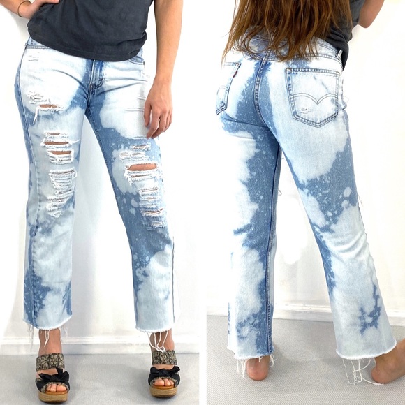 Levi’s 90s Style Cow Print Bleach & Destroyed Jean - Picture 5 of 9
